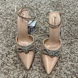 Nwt Blush Satin Pointed Heels with Crystal Bow Accent